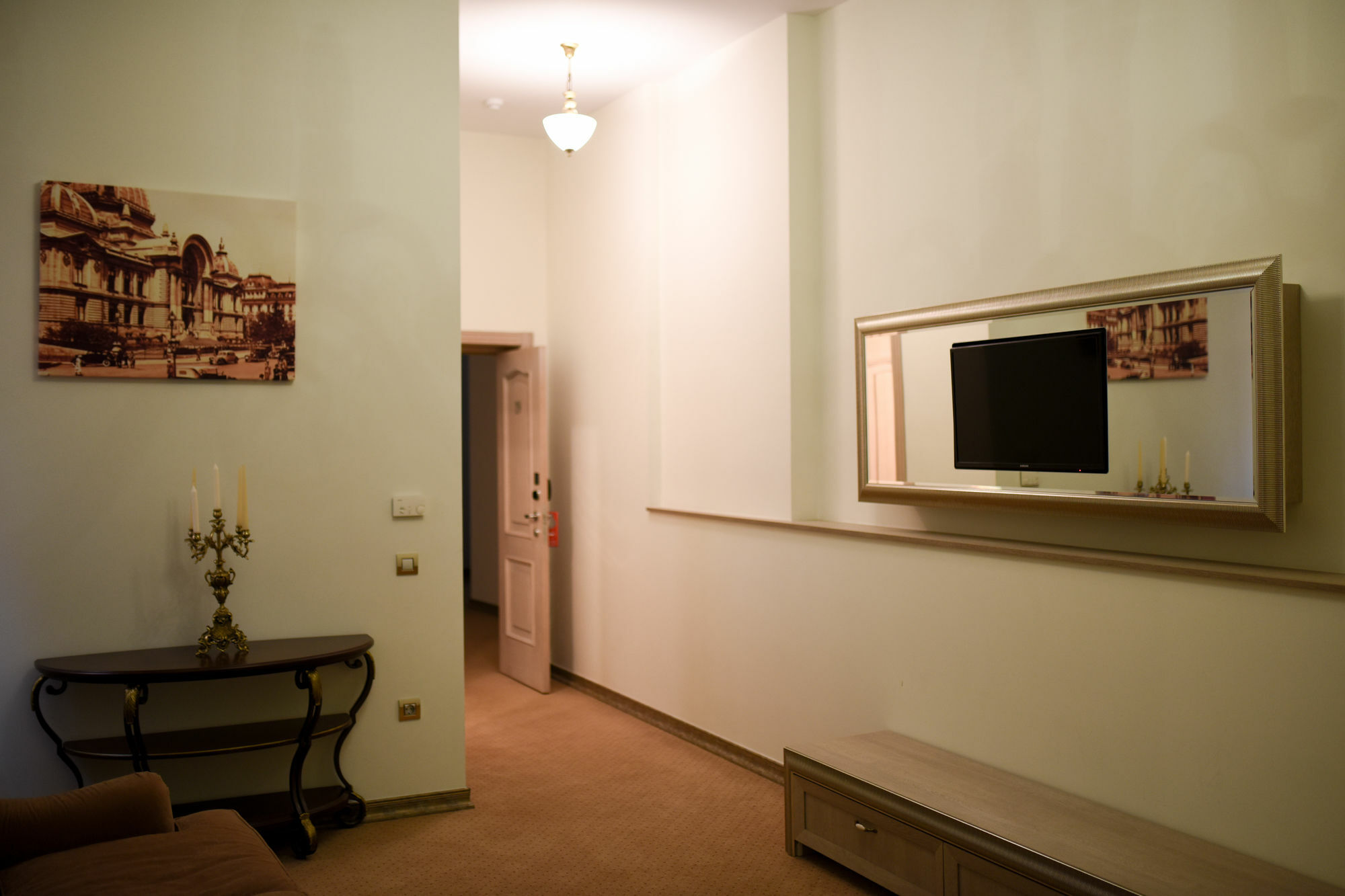 Euro Hotel Grivita Bukarest Exterior foto